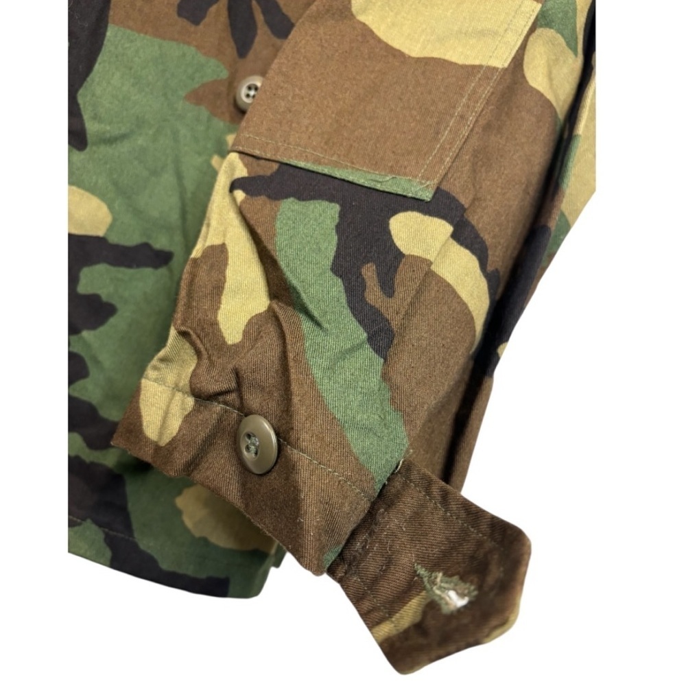 BDU Men's Woodland Camouflage Pattern Button Down Military & Field Jacket Size S - Picture 6 of 9